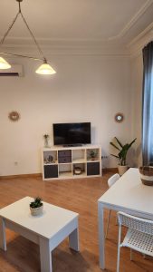 ¡Descubre tu nuevo hogar en Valencia! HABITACIÓN MUY GRANDE PRACTICAMENTE A ESTRENAR