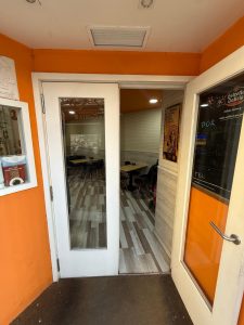 OPORTUNIDAD DE INVERSIÓN – BAR RESTAURANTE EMBLEMÁTICO JUNTO A PLAZA XÚQUER